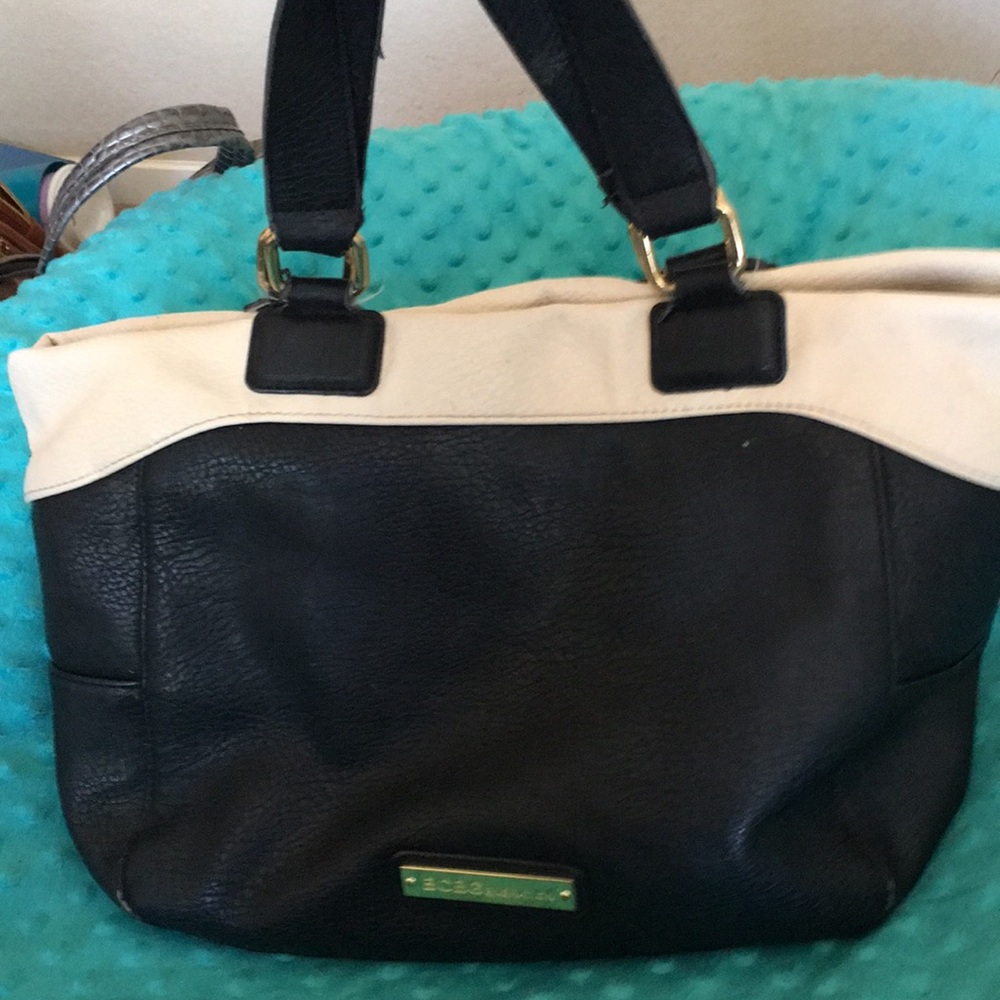 Purse - Picture 2 of 2